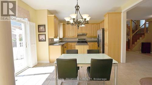 26 Ginger Grove, Vaughan, ON - Indoor Photo Showing Dining Room