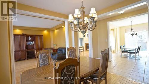 26 Ginger Grove, Vaughan, ON - Indoor Photo Showing Dining Room