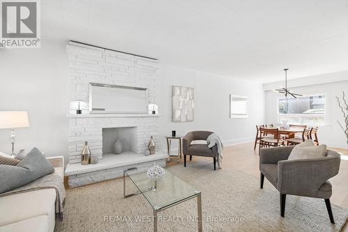 100 Runnymede Road, Toronto, ON - Indoor Photo Showing Living Room