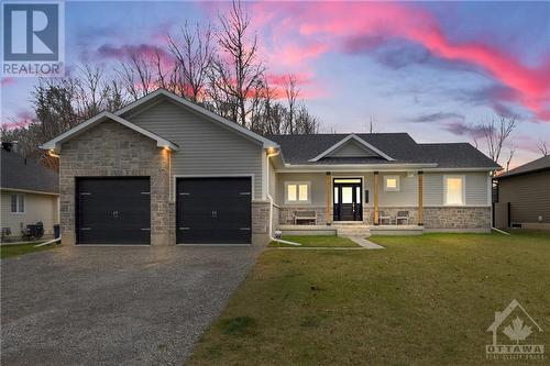 1077 Shearer Drive, Brockville, ON - Outdoor With Facade