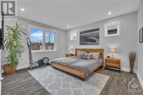 1077 Shearer Drive, Brockville, ON - Indoor Photo Showing Bedroom