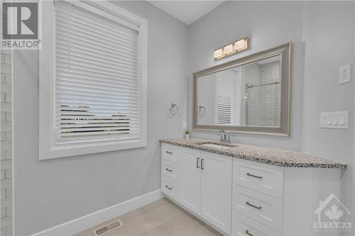 1077 Shearer Drive, Brockville, ON - Indoor Photo Showing Bathroom