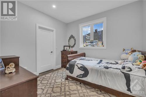 1077 Shearer Drive, Brockville, ON - Indoor Photo Showing Bedroom