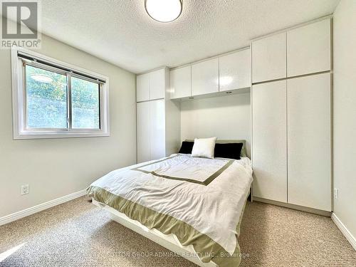 273 Spring Gate Boulevard, Vaughan, ON - Indoor Photo Showing Bedroom