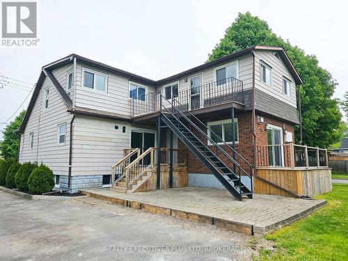 49 Quaker Road, Welland (767 - N. Welland), ON - Outdoor With Balcony With Deck Patio Veranda