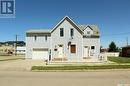 3 2Nd Avenue, Weyburn, SK  - Outdoor With Facade 