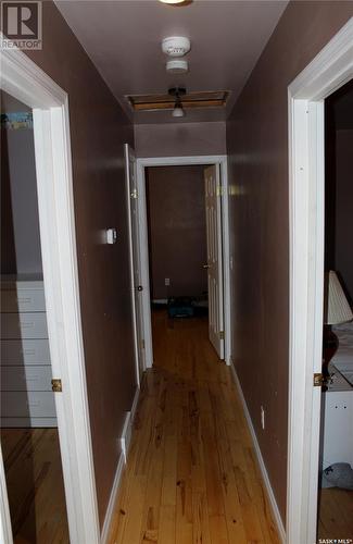 3 2Nd Avenue, Weyburn, SK - Indoor Photo Showing Other Room