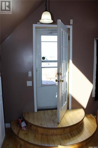 3 2Nd Avenue, Weyburn, SK - Indoor Photo Showing Other Room