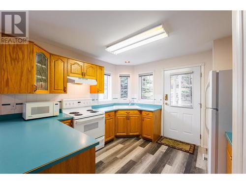 130 Chatham St Street Unit# 101, Nelson, BC - Indoor Photo Showing Kitchen