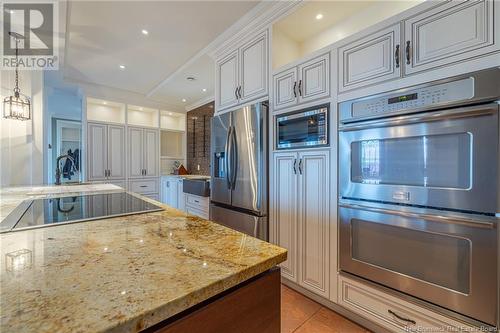 1602 Queen Elizabeth Drive, Bathurst, NB - Indoor Photo Showing Kitchen With Upgraded Kitchen