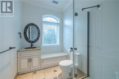 1602 Queen Elizabeth Drive, Bathurst, NB - Indoor Photo Showing Bathroom