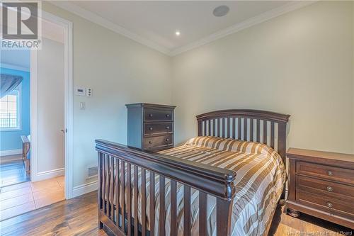 1602 Queen Elizabeth Drive, Bathurst, NB - Indoor Photo Showing Bedroom