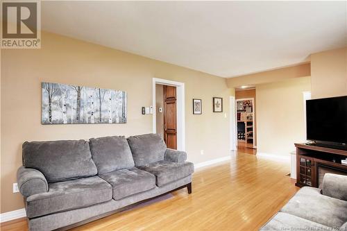 45 Lindsay Street, Riverview, NB - Indoor Photo Showing Living Room