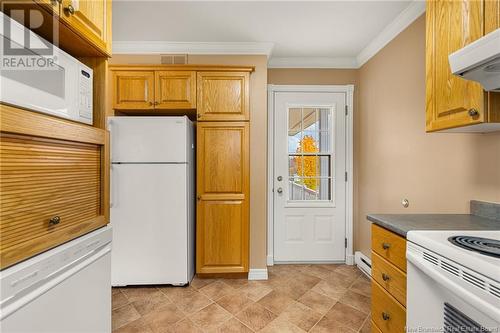 1978 Amirault Street, Dieppe, NB - Indoor Photo Showing Kitchen