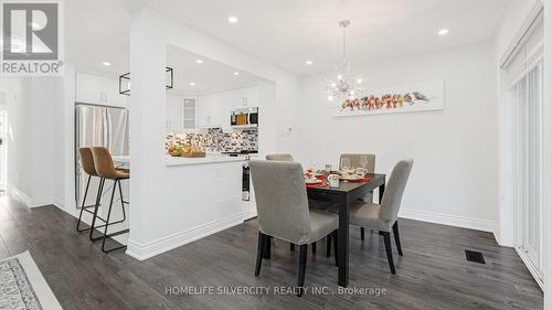 47 - 3500 Glen Erin Drive, Mississauga, ON - Indoor Photo Showing Dining Room