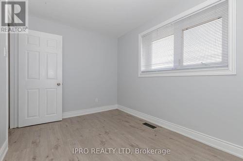 17 Town House Crescent, Brampton, ON - Indoor Photo Showing Other Room