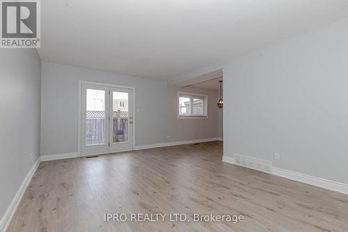 17 Town House Crescent, Brampton, ON - Indoor