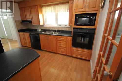 106 Brookfield Avenue, Corner Brook, NL - Indoor Photo Showing Kitchen With Double Sink