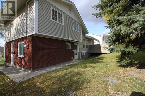 106 Brookfield Avenue, Corner Brook, NL - Outdoor With Exterior