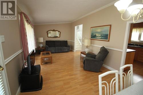 106 Brookfield Avenue, Corner Brook, NL - Indoor Photo Showing Living Room