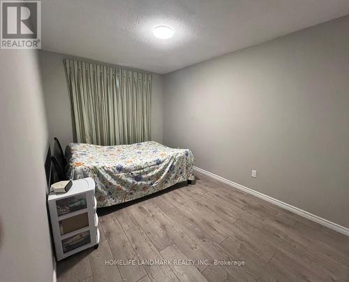 47 Martimas Avenue, Hamilton, ON - Indoor Photo Showing Bedroom