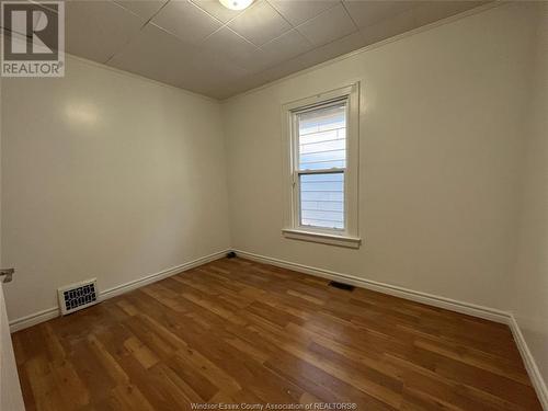 352 Bridge, Windsor, ON - Indoor Photo Showing Other Room