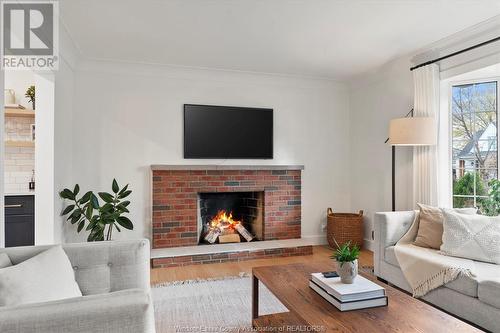 2006 Amiens Avenue, Windsor, ON - Indoor Photo Showing Living Room With Fireplace