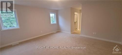 82 Green Ash Avenue, Ottawa, ON - Indoor Photo Showing Other Room