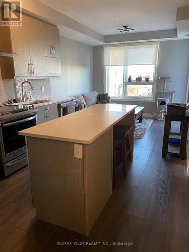 403 - 1105 Leger Way, Milton, ON - Indoor Photo Showing Kitchen