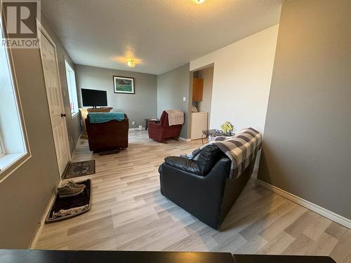 1331 105 Avenue, Dawson Creek, BC - Indoor