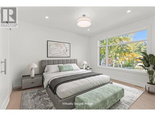 747 Fuller Avenue Unit# 1, Kelowna, BC - Indoor Photo Showing Bedroom