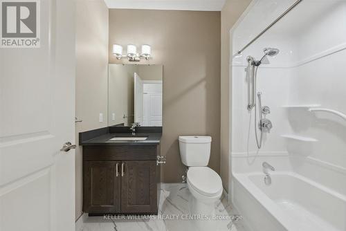 716 - 460 William Graham Drive, Aurora, ON - Indoor Photo Showing Bathroom