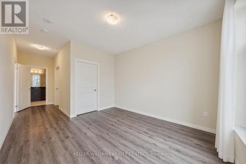 716 - 460 William Graham Drive, Aurora, ON - Indoor Photo Showing Other Room