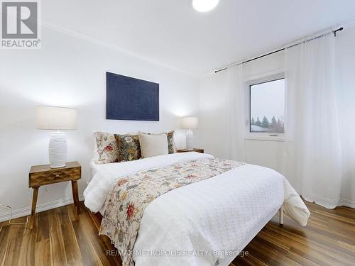 583 Bondi Avenue, Newmarket, ON - Indoor Photo Showing Bedroom