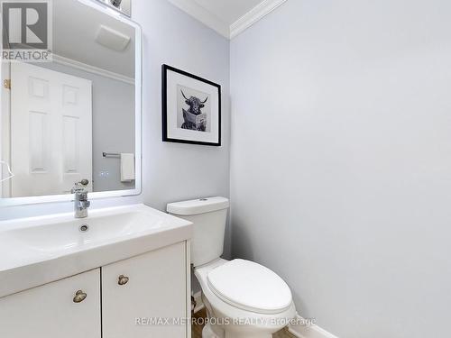 583 Bondi Avenue, Newmarket, ON - Indoor Photo Showing Bathroom