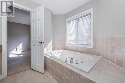 40 Livia Herman Way, Barrie, ON - Indoor Photo Showing Bathroom