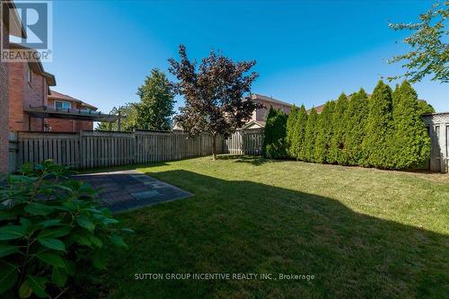 40 Livia Herman Way, Barrie, ON - Outdoor With Backyard