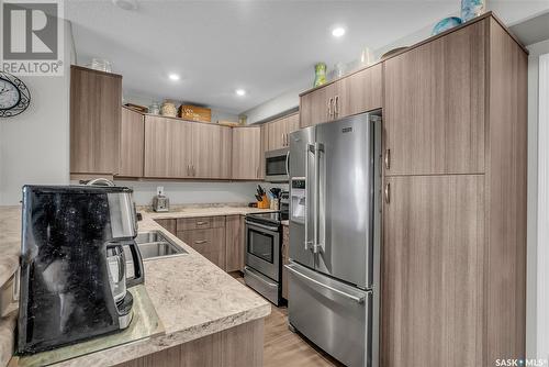 316 915 Kristjanson Road, Saskatoon, SK - Indoor Photo Showing Kitchen With Stainless Steel Kitchen With Upgraded Kitchen