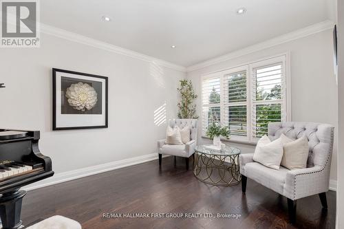 62 Deverell Street, Whitby, ON - Indoor Photo Showing Living Room