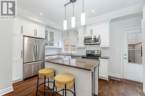 213 Heward Avenue, Toronto, ON - Indoor Photo Showing Kitchen With Upgraded Kitchen