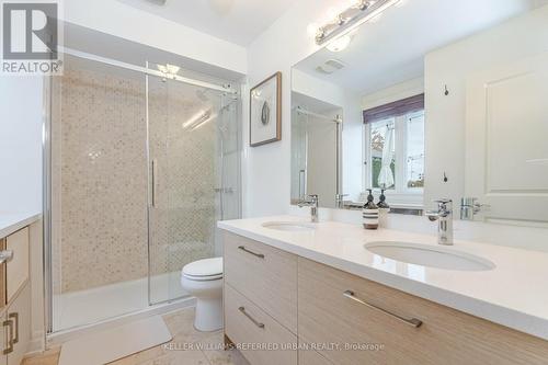 213 Heward Avenue, Toronto, ON - Indoor Photo Showing Bathroom