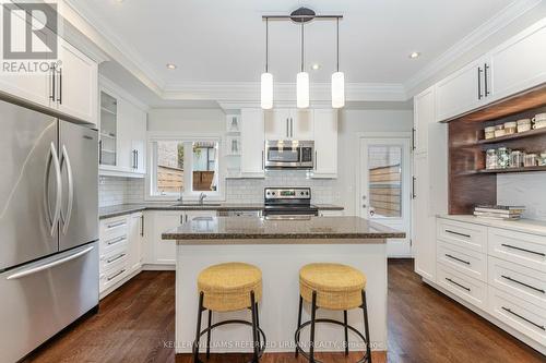 213 Heward Avenue, Toronto, ON - Indoor Photo Showing Kitchen With Upgraded Kitchen