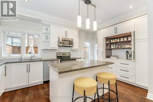 213 Heward Avenue, Toronto, ON - Indoor Photo Showing Kitchen With Upgraded Kitchen