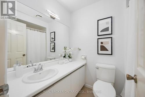 8 - 66 Boultbee Avenue, Toronto, ON - Indoor Photo Showing Bathroom