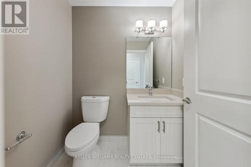 515 - 460 William Graham Drive, Aurora, ON - Indoor Photo Showing Bathroom