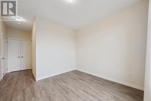 702 - 460 William Graham Drive, Aurora, ON - Indoor Photo Showing Other Room