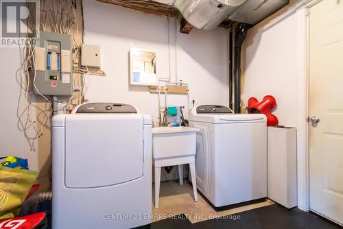 45 - 2 Clay Brick Court, Brampton, ON - Indoor Photo Showing Laundry Room