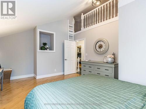 39 Clarence Street, Brampton, ON - Indoor Photo Showing Bedroom