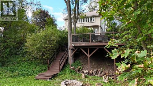 39 Clarence Street, Brampton, ON - Outdoor With Deck Patio Veranda