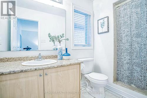 85 Frenchpark Circle, Brampton, ON - Indoor Photo Showing Bathroom